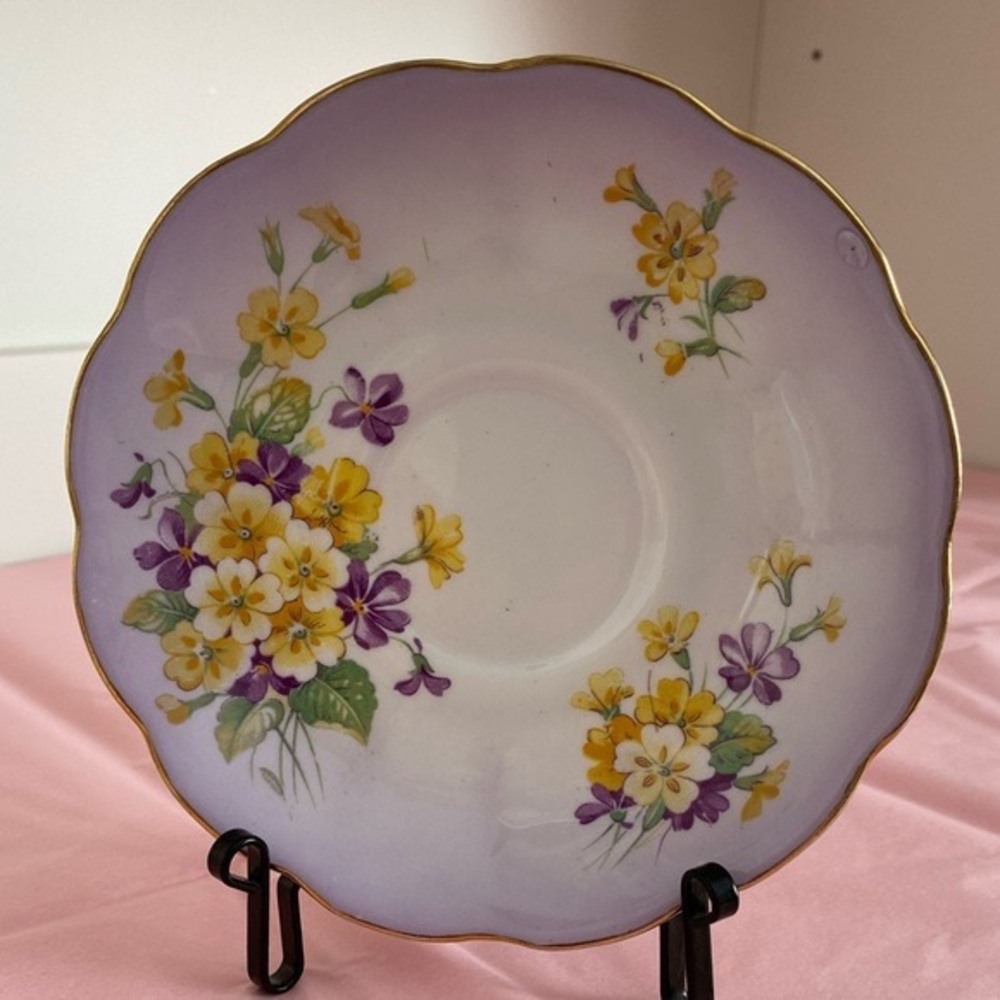 Royal Albert Bone China Lavender Ombré Teacup and Saucer in Primulette Pattern - Picture 4 of 10